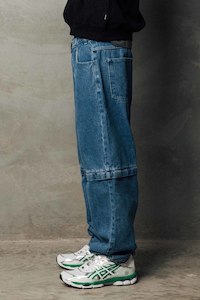 Fashion design: Zip Off Baggy Jeans - Patch