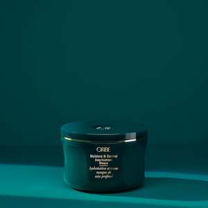 Personal accessories: Oribe Moisture & Control Deep Treatment Masque