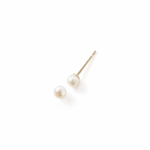 BABY PEARL 14 - carat gold studs Lulu's Collective