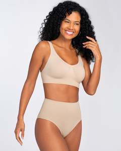 Clothing: Lupo Loba Slim Shapewear High Rise Brief Tummy Control