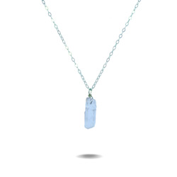 Lucia | Sterling Silver Quartz Point Necklace