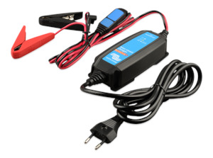 Electronic equipment manufacturing: BLUE SMART IP65 CHARGER 6V/12V-1.1 Amp + DC CONNECTOR (AU/NZ)