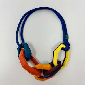 Jewellery: Links Necklace, 5 multicolour links on a teal cord