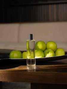 Room Spray – Scene 01 ⋅ green tea, yuzu, verbena