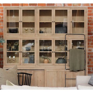 Furniture: Tosca 3pc Cabinet