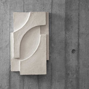 Furniture: KDam Serif Relief - Natural