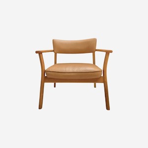 Furniture: Sketch Poise Lounge Chair