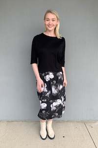 Womenswear: Cashews - SKT103/F17 Cocoon Skirt