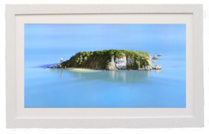 “Hanging Gardens of Ngawhiti Tata Island” Framed Giclee by Peter Geen