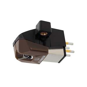 Sound reproducing equipment - household: Audio Technica AT-VM95SH Dual Moving Magnet Cartridge