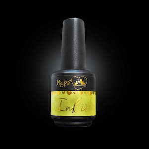 Manicure: NEON YELLOW INKIE