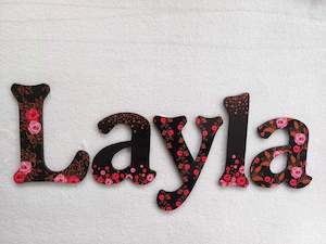 Personalised Names - 10cm high for the uppercase letter - Layla design and colour.