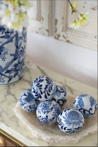 Mothers Day Gifts: Blue and White Porcelain Balls