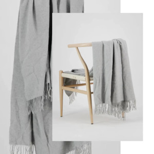 Gift: Isle of Omni | Cashmere & Lambwool Throw