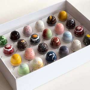 House of Chocolate | 24 Piece Bonbon Selection