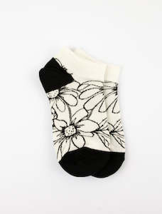 Stella + Gemma | Socks | Black & White Etched