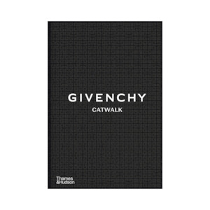 Givenchy Catwalk | The Complete Collections