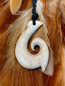 Whale Bone Hook/Koru