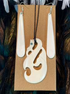 Manaia Bone Set