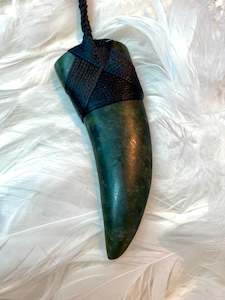 Art gallery: Pounamu Niho