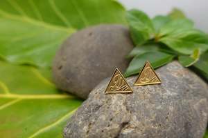 Rerehua Collection: Tapatoru Stud Earrings