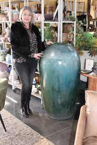 Large Outdoor Glazed Pot – Turquoise