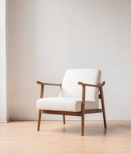 Mid-Century Chair – Sand