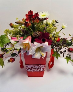 Florist: Christmas in a Bag