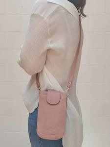 Hello Friday Lexi Phone Bag Mauve