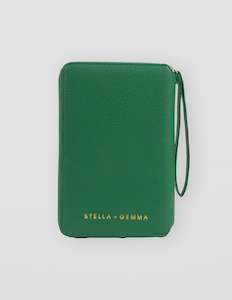 Stella + Gemma Getaway Travel Wallet - Supergreen