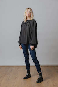 Moss By Mi Moso Suffolk Top Black