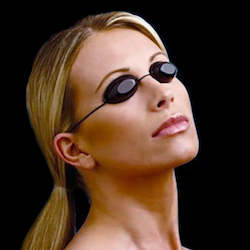 Cosmetic wholesaling: CL- Celluma- Goggles- PRO