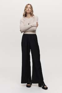 Alicia Pant - Black