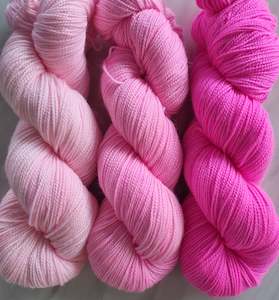 Yarn: Pink Fade - Merino/Silk