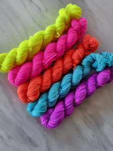 Yarn: Bright Minis - Mini Set of 5