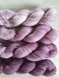 Yarn: Purple Fade - 4 Skein Kit