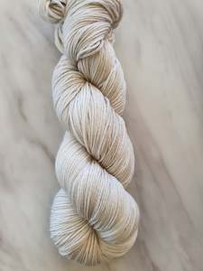 Yarn: Pearl - Silky 4ply