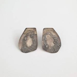 Dust drawing earrings, 2019