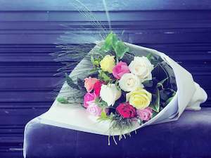 Florist: The Bouquet - Colourful Roses