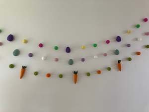 decorations: Garland -  Easter