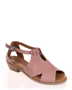 Low Heels: Mago Hayley Skin Leather Shoe