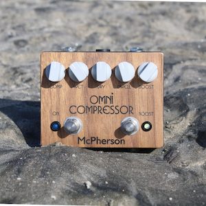 Omni Compressor™ – McPherson Stompboxes NZ