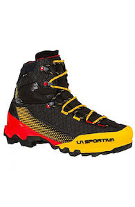 Sporting equipment: La Sportiva Aequilibrium ST GTX - Men's