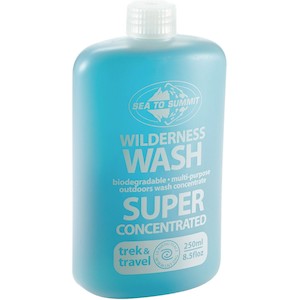 Sporting equipment: Sea to Summit Wilderness Wash 100ml