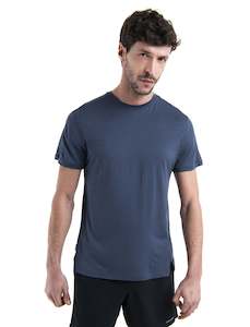 Sporting equipment: Icebreaker 150 MerinoFine™ Ace T-Shirt