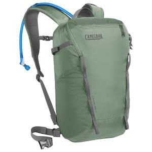 Sporting equipment: Camelbak Cloud Walker 18 Hydration Pack