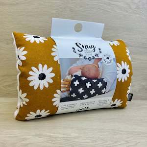 Snug Nursing Sleeve - Mustard Daisy