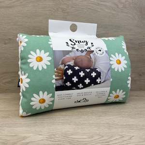 Snug Nursing Sleeve - Daisy Meadow