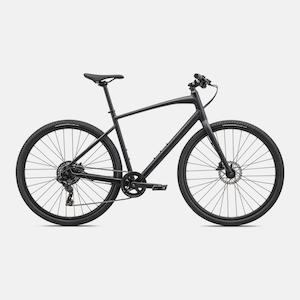 Bicycle and accessory: Sirrus X 2.0