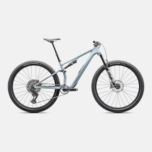 Bicycle and accessory: Epic 8 EVO Comp